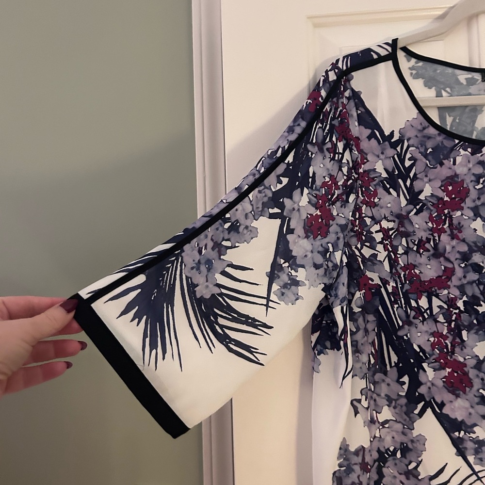 Adrianna Papell Sheer Floral Blouse - Sz Xl - Picture 3 of 8